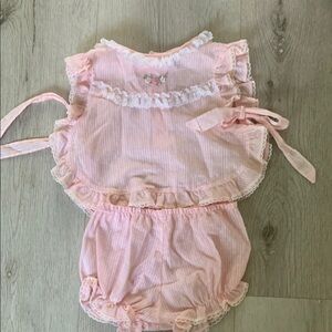 Winnie the‎ Pooh Pink dress kids pink vintage cottage core baby set of 2